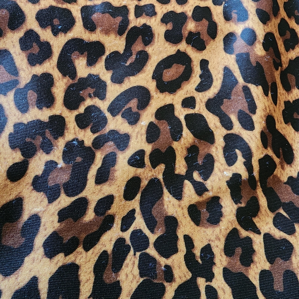 Kortni Jeane Cheetah Halter Swim Top Medium - Picture 8 of 11